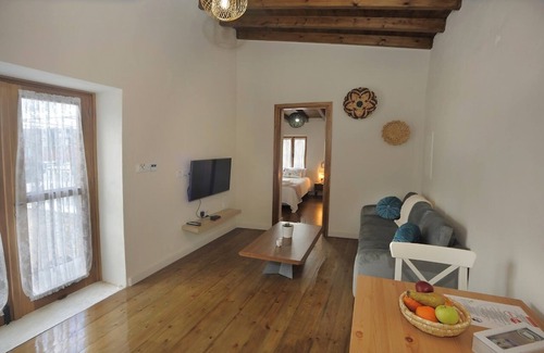 Agios Theodoros Kabine | Rustic Heritage Suite