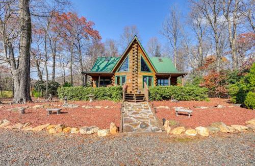 Fancy Gap Haus | Rustic Fancy Gap Cabin with Blue Ridge Parkway Views