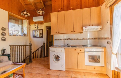 Senegue Haus | Rustic House in the Pyrenees, ideal for families