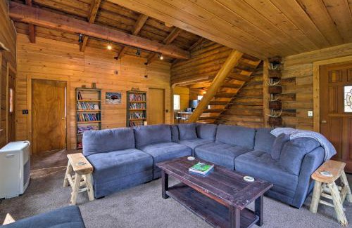 New Meadows Haus | Rustic Idaho Cabin Less Than 10 Mi to Payette Lake!