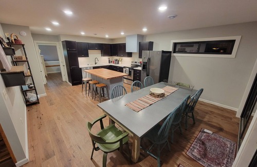 Longville Kabine | Rustikale Blockhütte mit Ponton, Etagenhaus und Whirlpool auf dem Beautiful Woman Lake