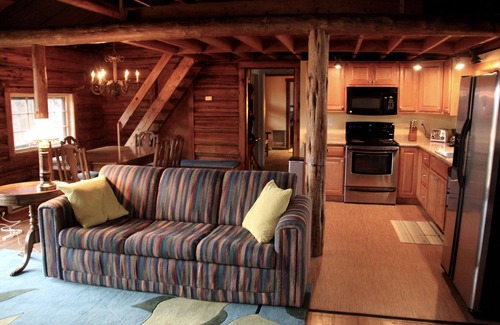 Moose Wilson Road Kabine | Rustikales Blockhaus auf 1/2 Morgen im Wald