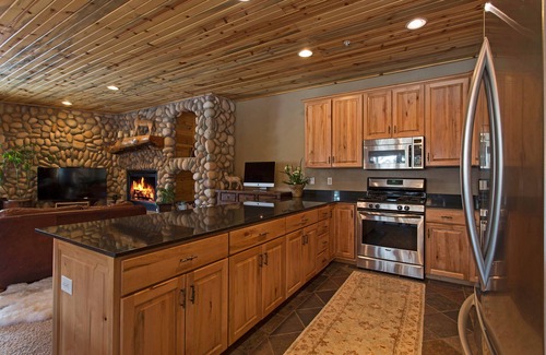 South Snyderville Basin Eigentumswohnung | Rustikaler Bergcharme im The Canyons