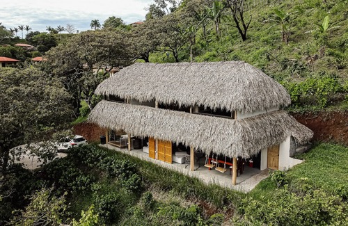 Mercedes Kabine | Rustic Ranch in the Paradise