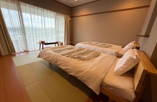 Manazuru Hotel | Rustic Retreat リトリート真鶴