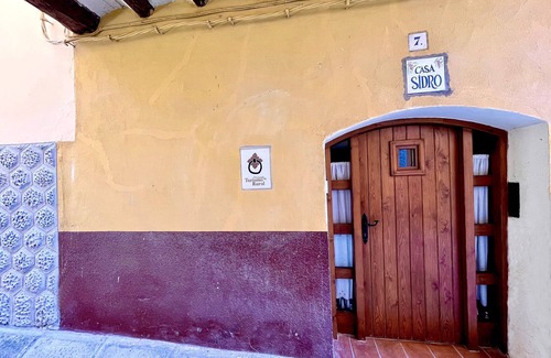 Secastilla Haus | Rustic Retreat in Spanish Pyrenees: Wine, Nature & Adventure.