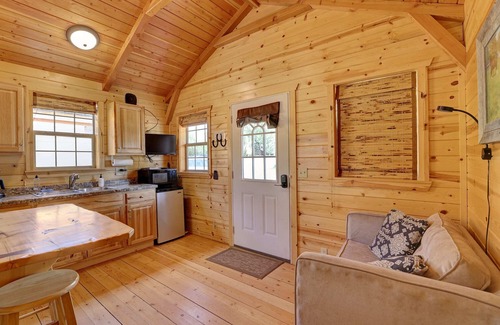 Dayton Kabine | Rustic Ridge Cabins, Charming Retreat (3 Options!)