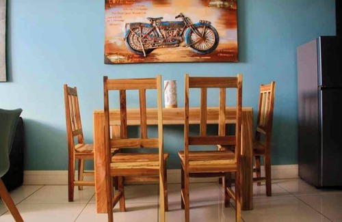 Windhoek Central Wohnung | Rustic Ruby Central@ 77 Independence