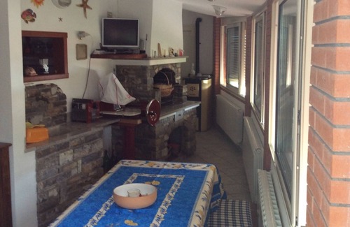 Vallecrosia Wohnung | Rustic tavern in detached annex minutes from the sea