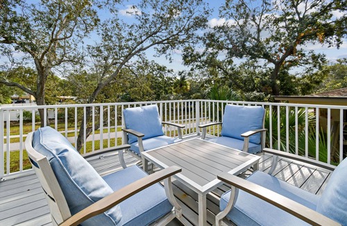 Dunedin Haus | Rustic Tiny Home on Pinellas Trail w/ Heated Pool