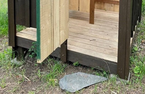 Mead Kabine | Treehouse Cabin on Green Bluff!