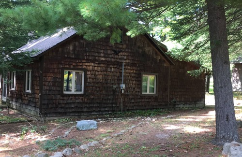 Mio Kabine | Rustic Up North Cabin Minuten vom Au Sable River