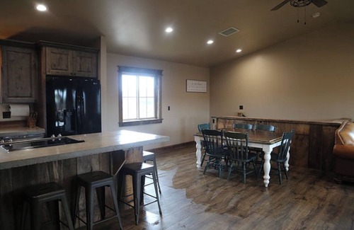 Tonto Basin Haus | Rustic vacation cabin