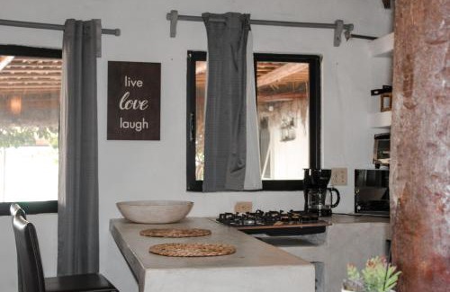 San Jose del Cabo Haus | RUSTICO LOUNGE-Property in front of the beach