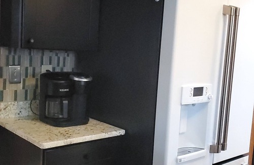 Superior Haus | Ein klassisches Haus und eine Sauna mit hervorragender Ausstattung stehen für Ihren Besuch bereit.