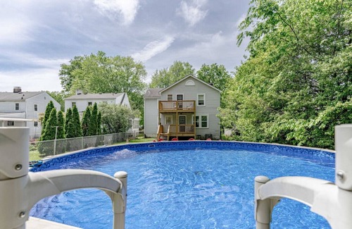 Beechmont Haus | Rye Retreat | Churchill | Expo