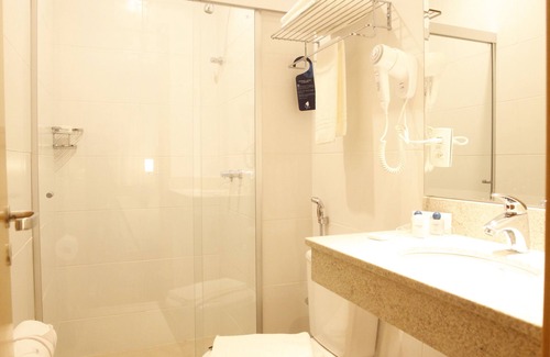 Sao Carlos Hotel | São Carlos Marklin Suítes