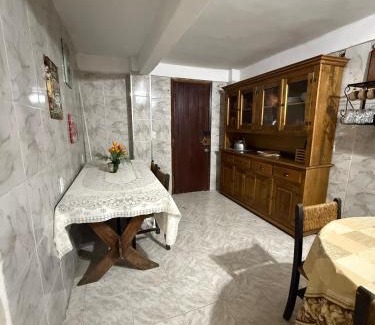 Barreira Haus | Sítio com piscina e churrasqueira