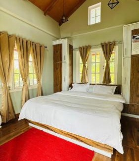 Kaul Haus | Saanidhya Sunset View Villa