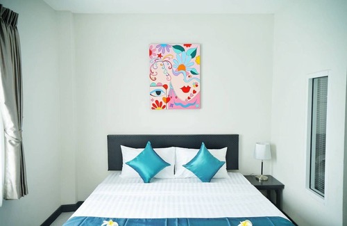 Sanambin Hotel | Sabai DoubleBed + Massage 30 Minuten 1 Person + ABF
