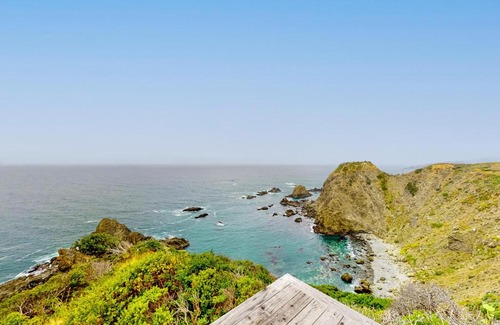 Elk Haus | Saddle Point Ocean View Cottage