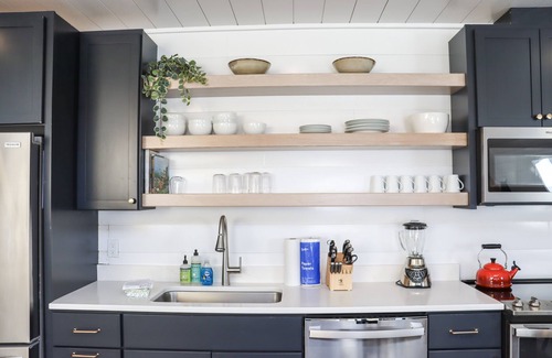 Sandy River Haus | Saddleback Parmachanee 22- easy ski-in/out location on Saddleback!