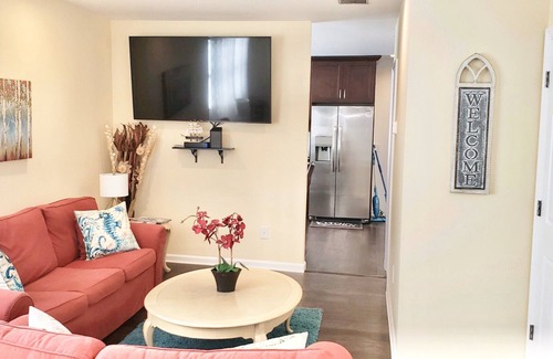 Long Branch Haus | *Safe & Clean*Full Kitchen*Smart TV’s*5min→Beach