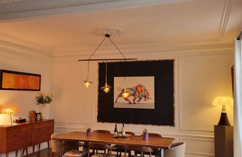 Neuilly-sur-Seine Wohnung | Safest Area in Paris ❤ Elegant Haussmannien close to Le Marais, Metro Line 1