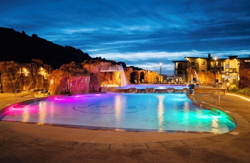 Moab South Valley Eigentumswohnung | Sage Creek at Moab *Combo F10 & F11* Pool