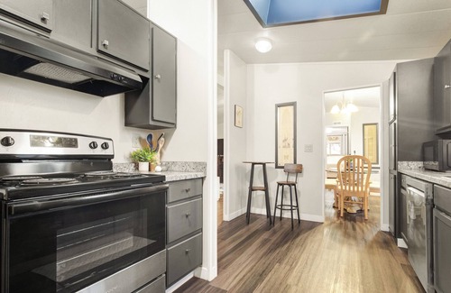 Filer Haus | Sagebrush & Sunsets - King, Queen, Twins, Pets Welcome!