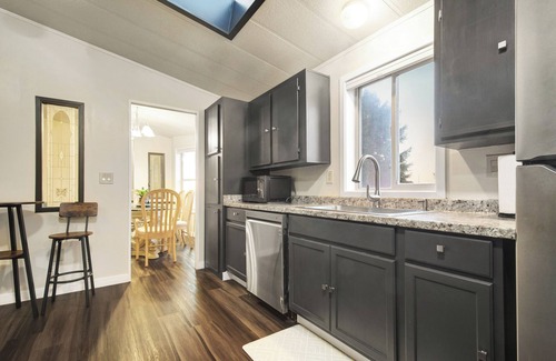 Filer Haus | Sagebrush & Sunsets - King, Queen, Twins, Pets Welcome!