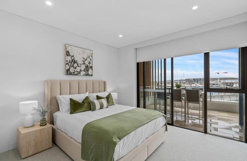 Shell Cove Wohnung | Sailview Escape - A Tranquil Marina Hideaway