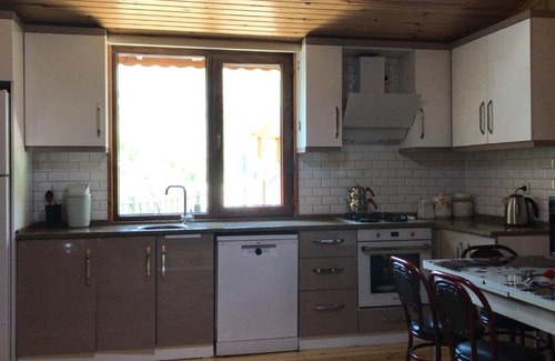 Caykara Wohnung | Saklı bahçe apart