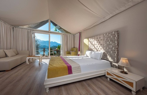 Karacaoren Kabine | Sakli Gol Evleri