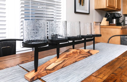 Salisbury Haus | Salisbury Hideaway