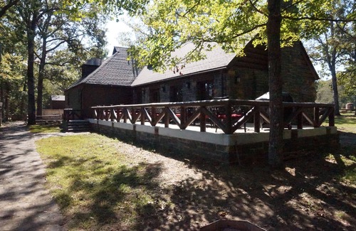 Lodi Hotel | Sam A Baker