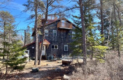 Corea Haus | Sand Cove House