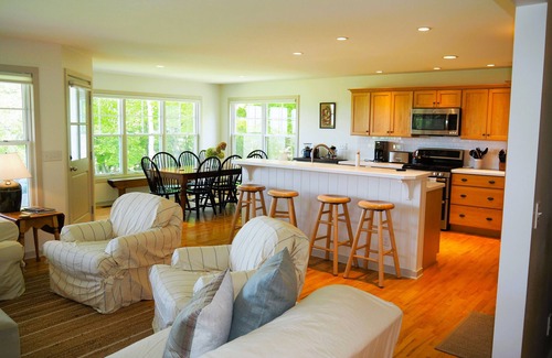 Lake Township Haus | Sandhill House - Large and Spectacular Lakefront Home with Water Toys!