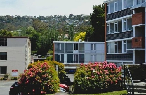 Sandy Bay Wohnung | Sandy Bay Unit next to Casino, 5 min to CBD.