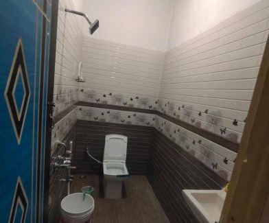 Peralam Haus | Sangeetha AC Rooms and Hotels