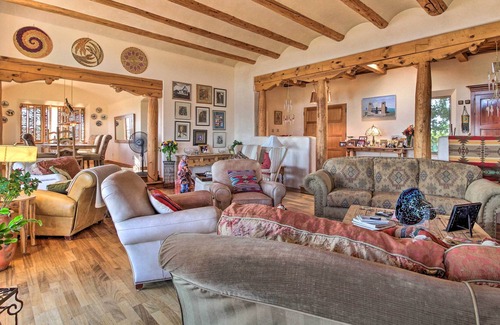 Canoncito Haus | NEW! Santa Fe Retreat w/ Majestic Mountain Views!