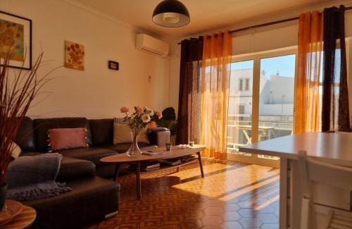 Santa Luzia Haus | Santa Luzia Casa Girassol, Tavira sea view, 2 minutes to Beach Ferry