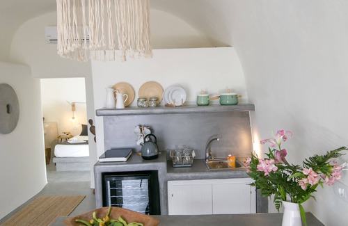Vourvoulos Haus | Santorini Villas