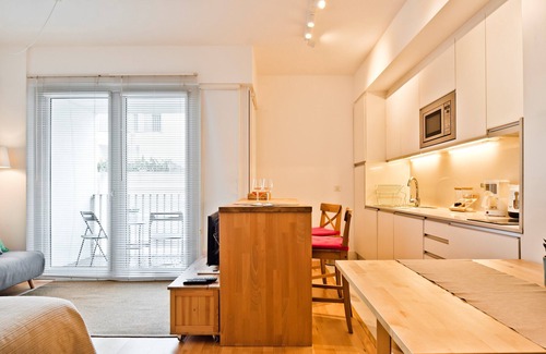 Misericordia Wohnung | Santos 1 - São Bento STUDIO - This brand new, recently decorated studio in the heart of the city is