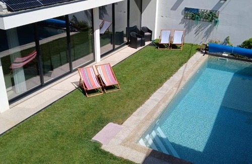 A Ver-o-Mar Haus | Sargaço Suíte Pool and Beach