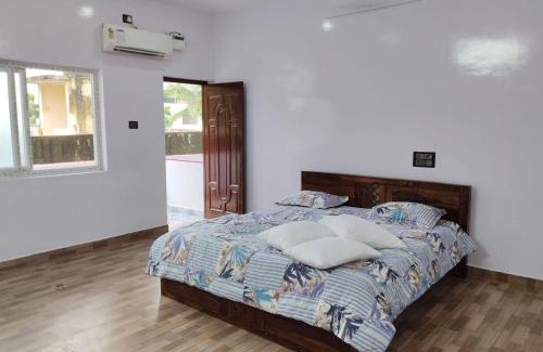 Mahabalipuram Beach Haus | Sathish Guest House