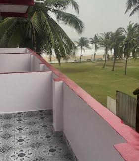Mahabalipuram Beach Haus | Sathish Guest House
