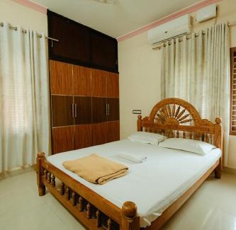Guruvayur Wohnung | Sathya Regency