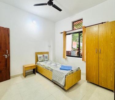 Rishikesh Haus | Satya Yoga Ashram Rishikesh
