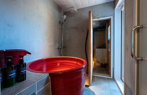 Nagano Hotel | SAUNA VILLA 然